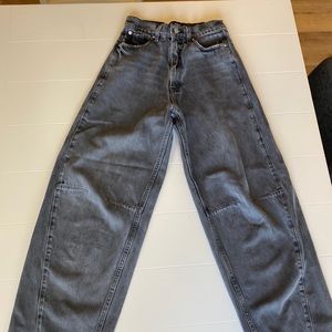 Urban Outiftter BDG Jeans size 25